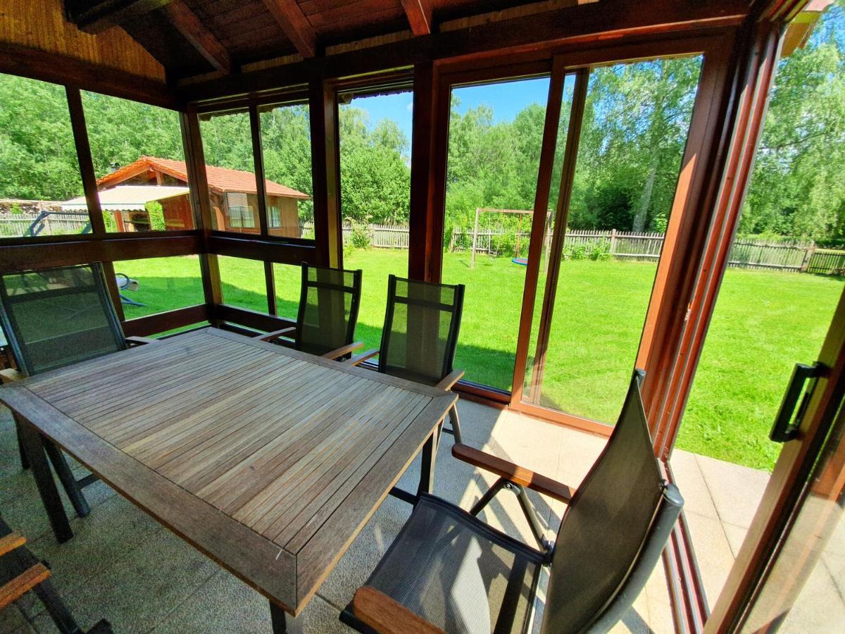 Apartmany Srni U Hlinska フリンスコ エクステリア 写真