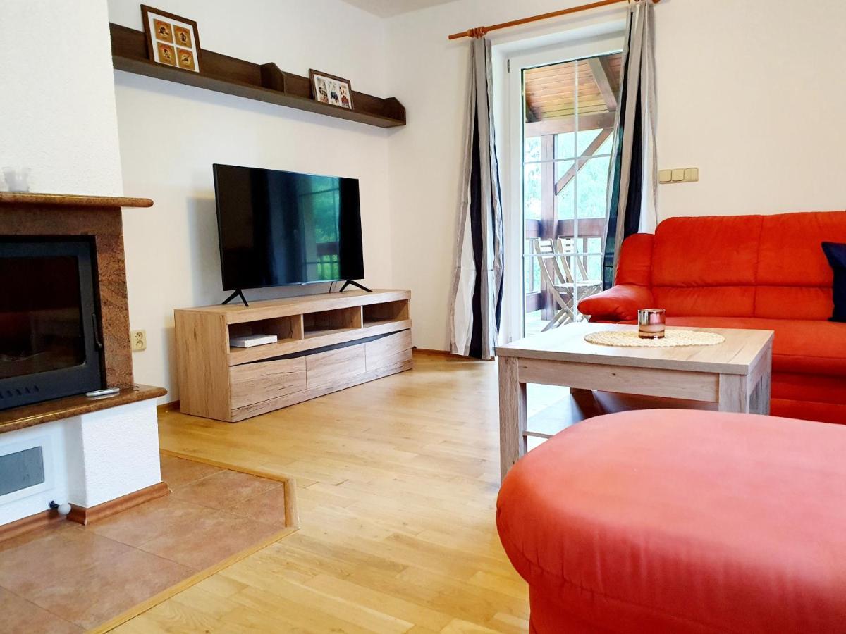 Apartmany Srni U Hlinska フリンスコ エクステリア 写真